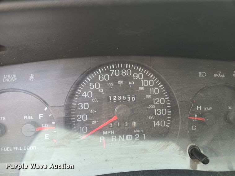 image for item EE8472 2003 Ford Crown Victoria Police Interceptor    