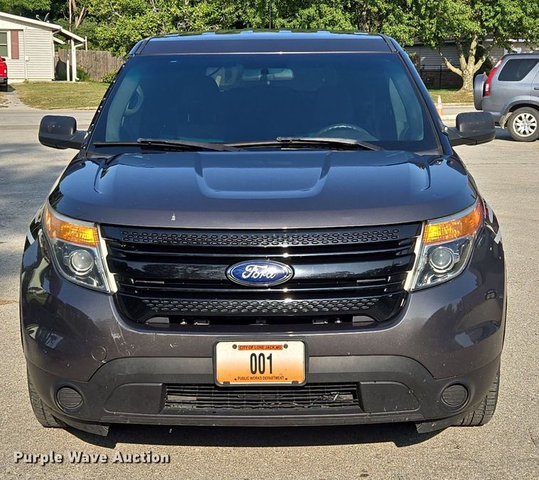 image for item EE8501 2013 Ford  Explorer Police Interceptor  SUV