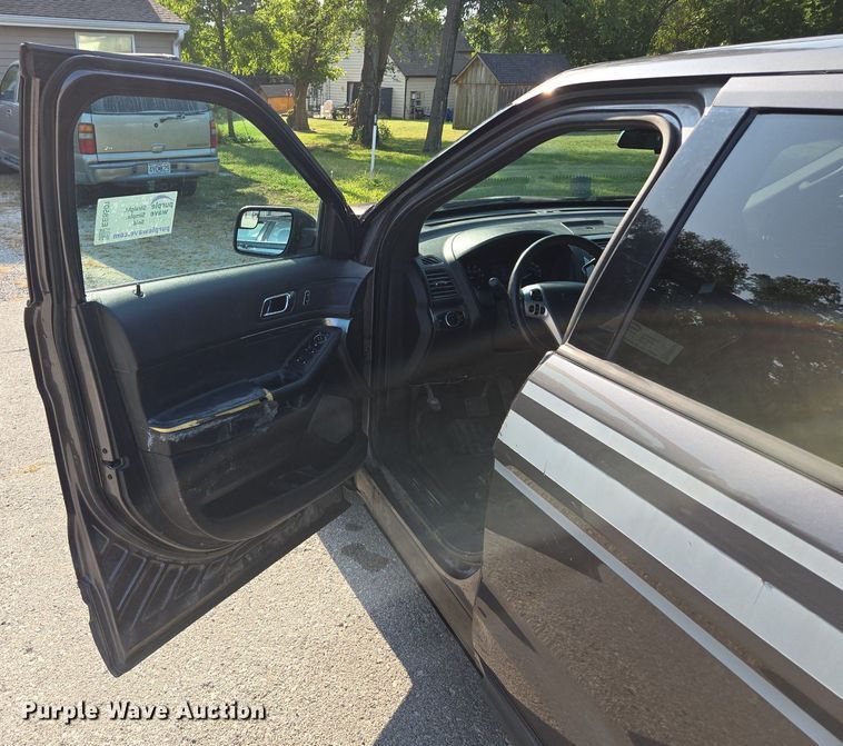 image for item EE8501 2013 Ford  Explorer Police Interceptor  SUV