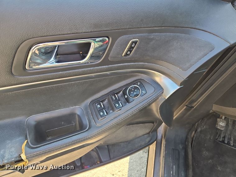 image for item EE8501 2013 Ford  Explorer Police Interceptor  SUV