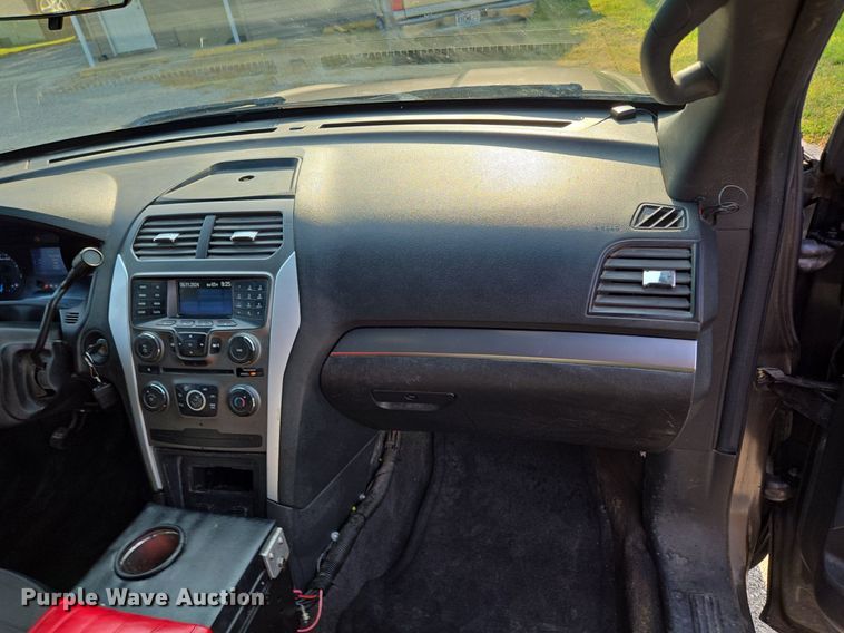 image for item EE8501 2013 Ford  Explorer Police Interceptor  SUV