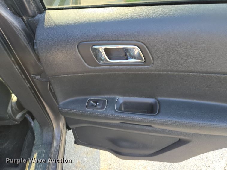 image for item EE8501 2013 Ford  Explorer Police Interceptor  SUV