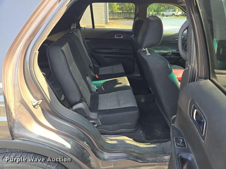 image for item EE8501 2013 Ford  Explorer Police Interceptor  SUV