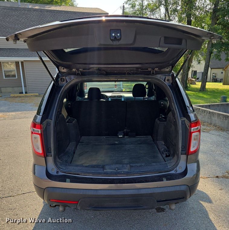 image for item EE8501 2013 Ford  Explorer Police Interceptor  SUV