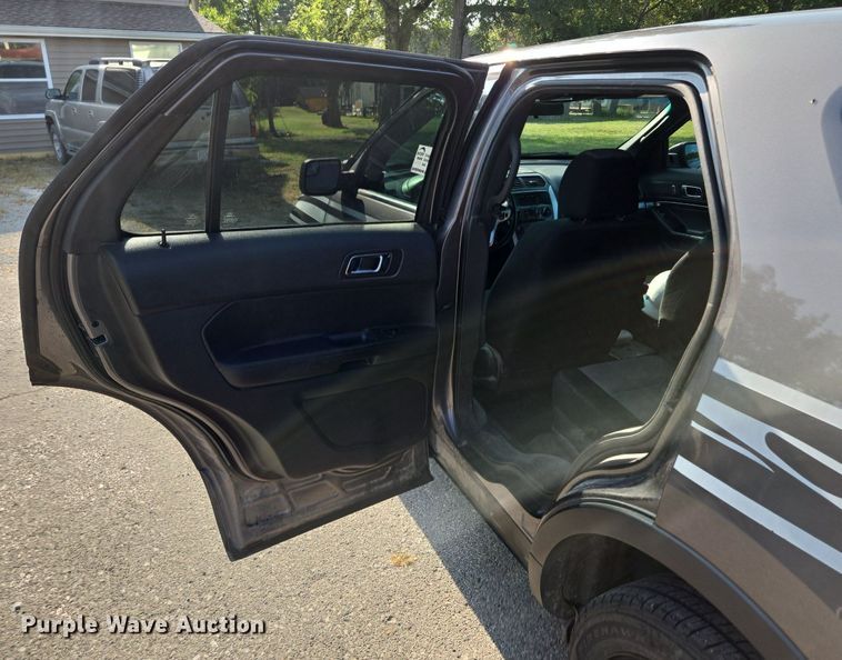 image for item EE8501 2013 Ford  Explorer Police Interceptor  SUV