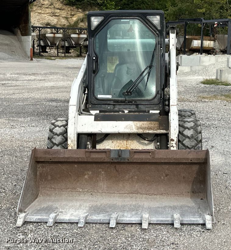 image for item EH7002 2008 Bobcat  S205 Skid steer loader