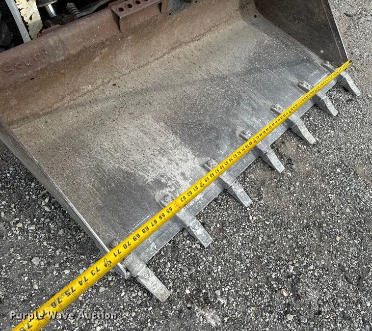 image for item EH7002 2008 Bobcat  S205 Skid steer loader