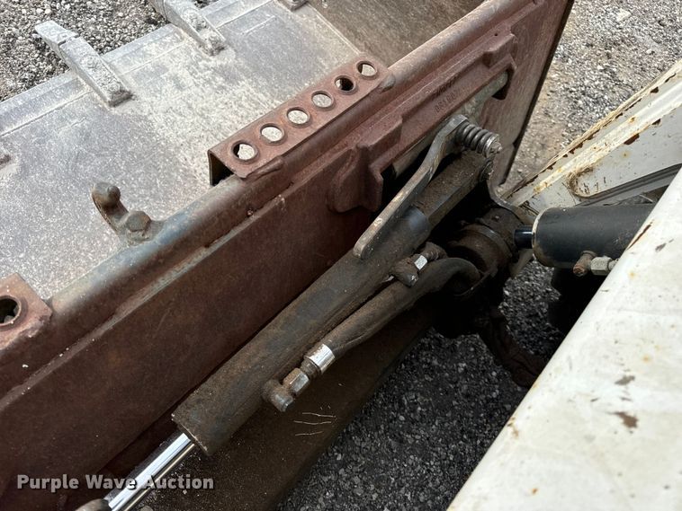 image for item EH7002 2008 Bobcat  S205 Skid steer loader