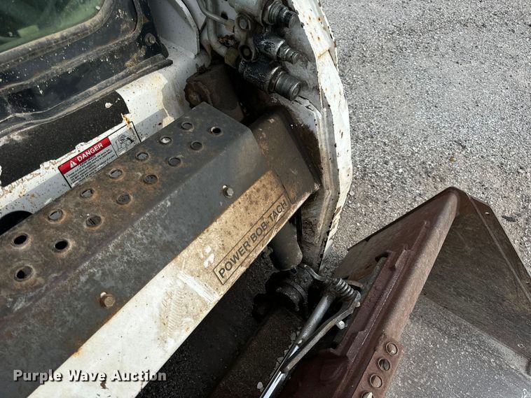 image for item EH7002 2008 Bobcat  S205 Skid steer loader