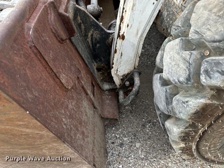 image for item EH7002 2008 Bobcat  S205 Skid steer loader