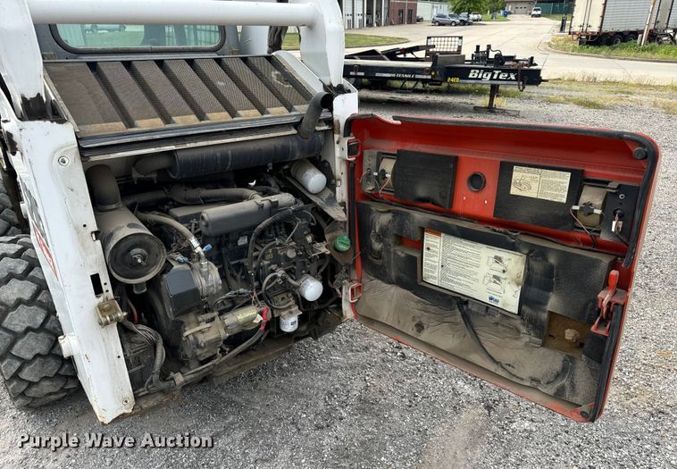 image for item EH7002 2008 Bobcat  S205 Skid steer loader