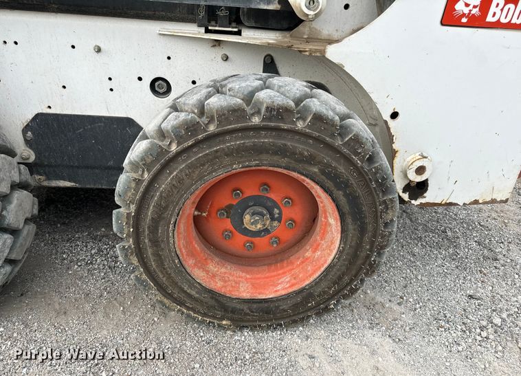 image for item EH7002 2008 Bobcat  S205 Skid steer loader