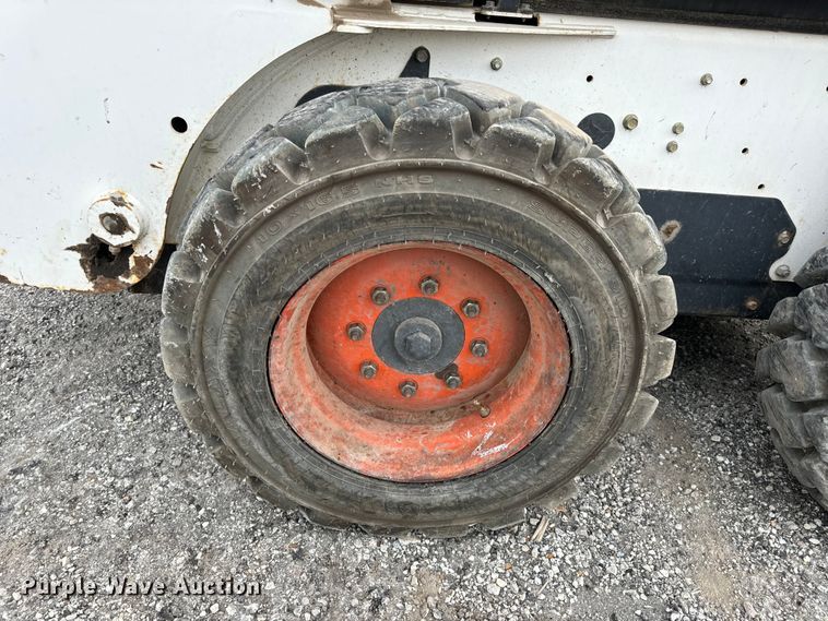 image for item EH7002 2008 Bobcat  S205 Skid steer loader