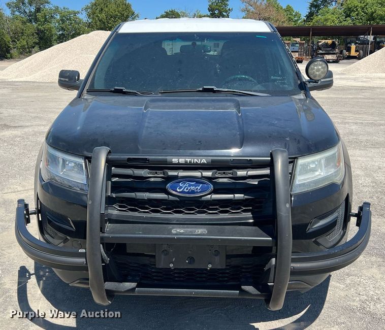 image for item EJ2993 2016 Ford Explorer Police Interceptor SUV