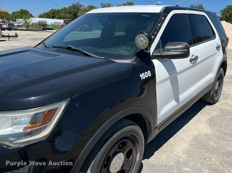 image for item EJ2993 2016 Ford Explorer Police Interceptor SUV