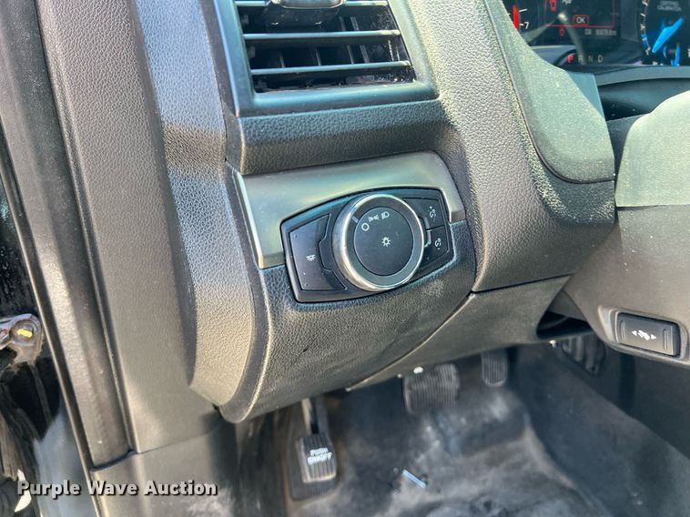 image for item EJ2993 2016 Ford Explorer Police Interceptor SUV