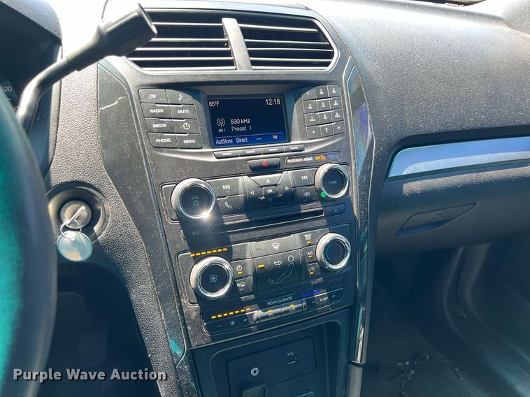 image for item EJ2993 2016 Ford Explorer Police Interceptor SUV