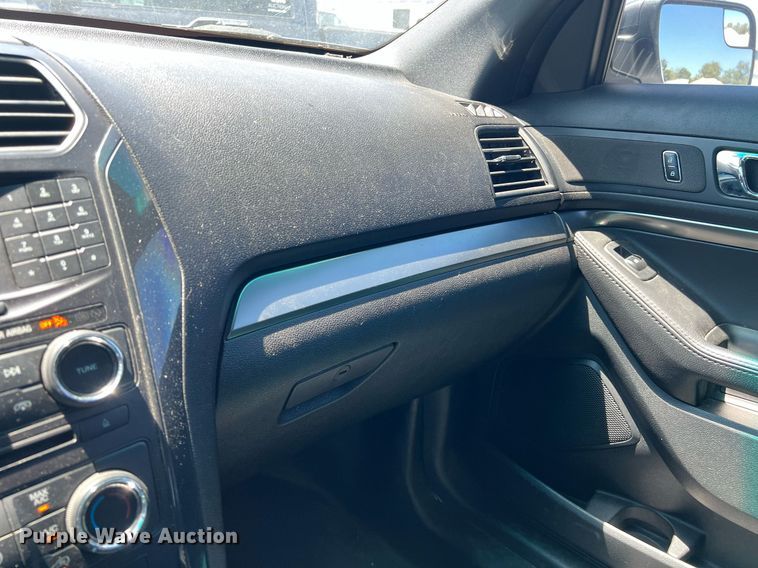 image for item EJ2993 2016 Ford Explorer Police Interceptor SUV