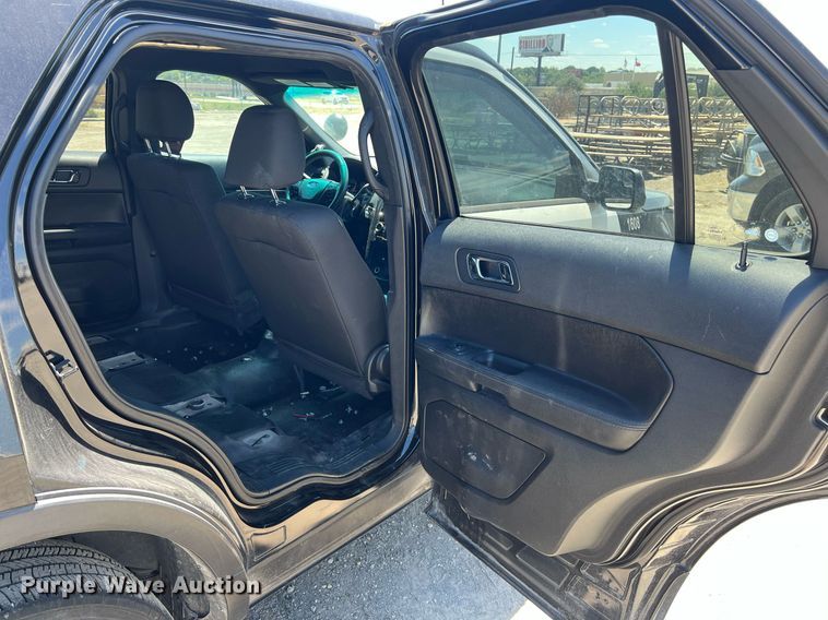 image for item EJ2993 2016 Ford Explorer Police Interceptor SUV