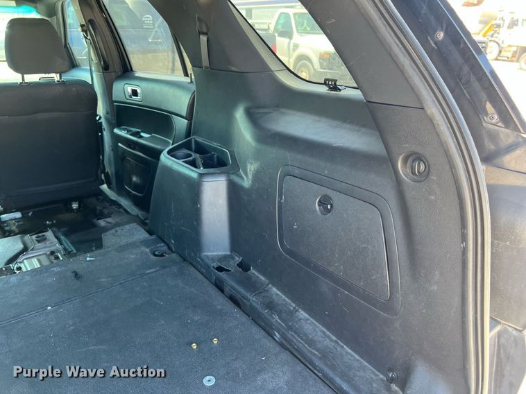 image for item EJ2993 2016 Ford Explorer Police Interceptor SUV