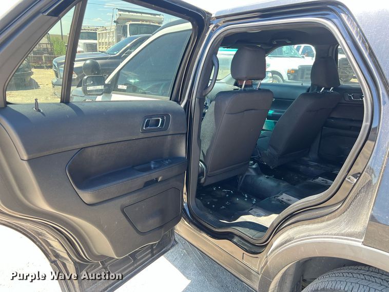 image for item EJ2993 2016 Ford Explorer Police Interceptor SUV