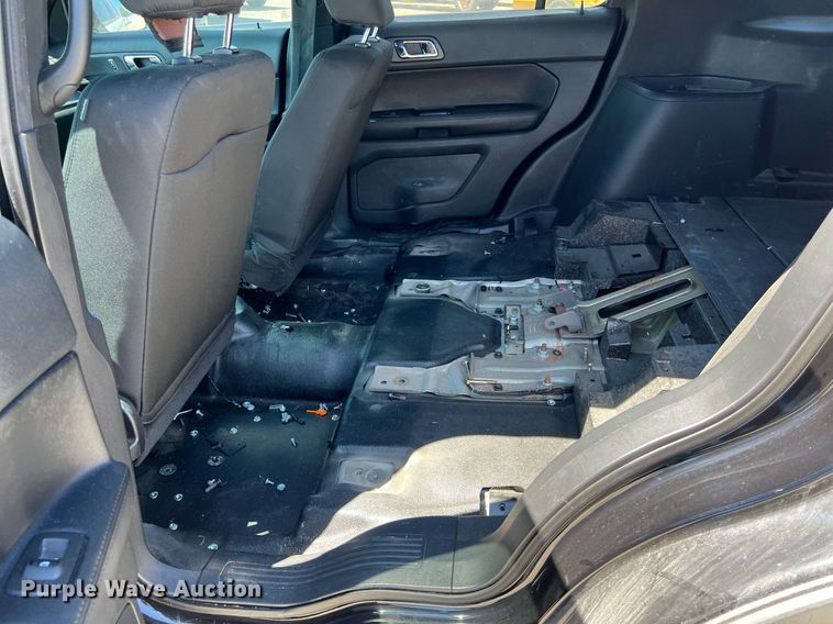 image for item EJ2993 2016 Ford Explorer Police Interceptor SUV