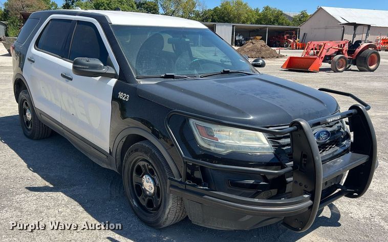image for item EJ2994 2016 Ford Explorer Police Interceptor SUV