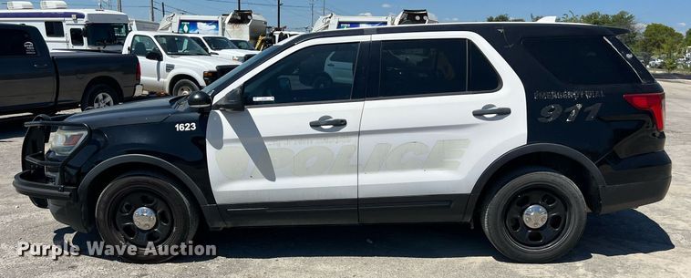 image for item EJ2994 2016 Ford Explorer Police Interceptor SUV