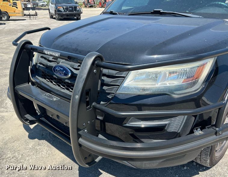image for item EJ2994 2016 Ford Explorer Police Interceptor SUV