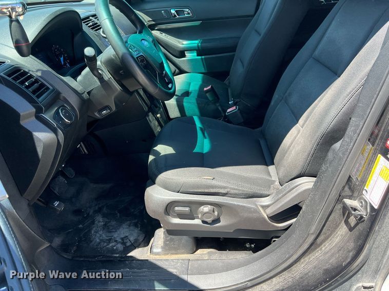 image for item EJ2994 2016 Ford Explorer Police Interceptor SUV