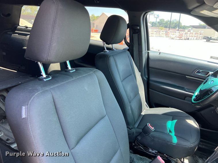 image for item EJ2994 2016 Ford Explorer Police Interceptor SUV