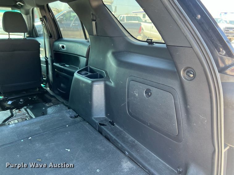 image for item EJ2994 2016 Ford Explorer Police Interceptor SUV