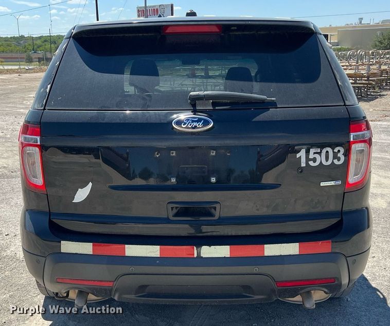 image for item EJ2995 2015 Ford Explorer Police Interceptor SUV