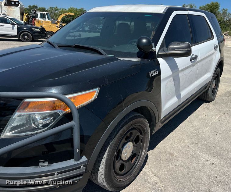 image for item EJ2995 2015 Ford Explorer Police Interceptor SUV