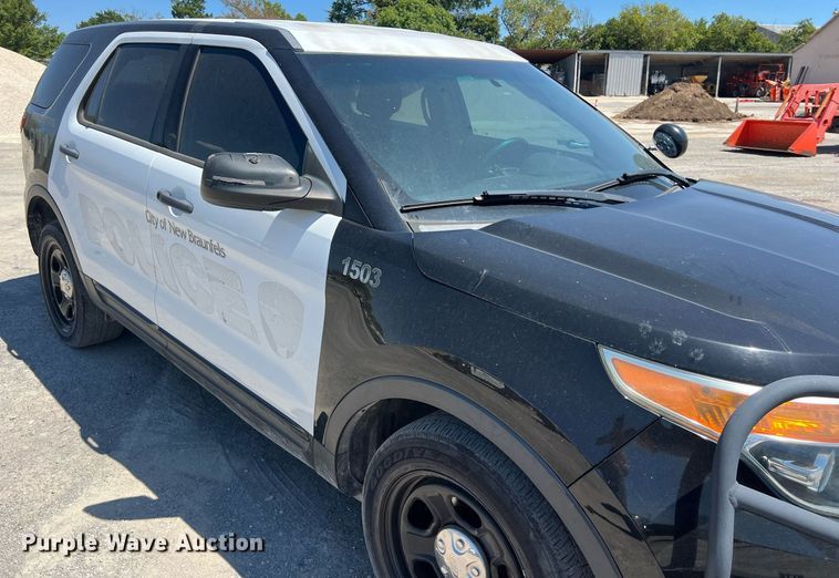 image for item EJ2995 2015 Ford Explorer Police Interceptor SUV