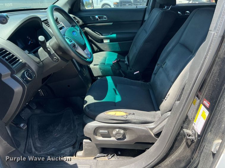 image for item EJ2995 2015 Ford Explorer Police Interceptor SUV