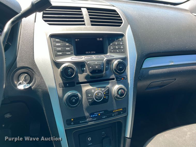 image for item EJ2995 2015 Ford Explorer Police Interceptor SUV