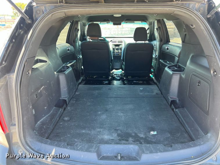 image for item EJ2995 2015 Ford Explorer Police Interceptor SUV