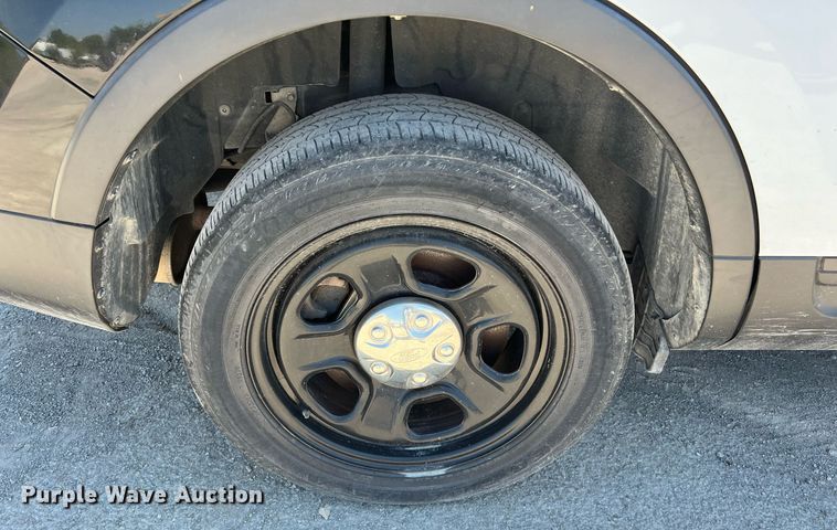 image for item EJ2995 2015 Ford Explorer Police Interceptor SUV