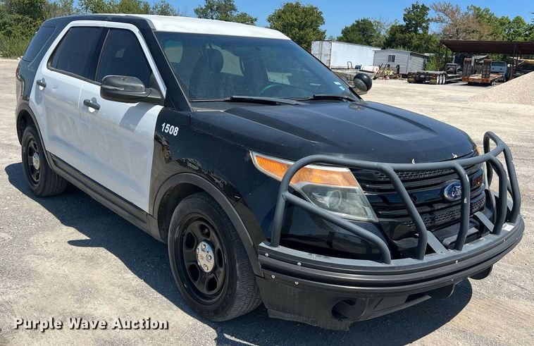 image for item EJ2996 2015 Ford Explorer Police Interceptor SUV