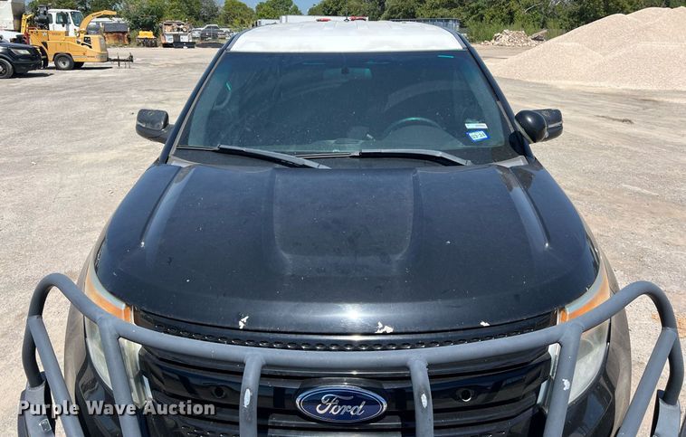 image for item EJ2996 2015 Ford Explorer Police Interceptor SUV