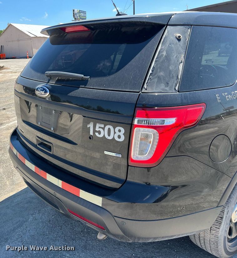 image for item EJ2996 2015 Ford Explorer Police Interceptor SUV