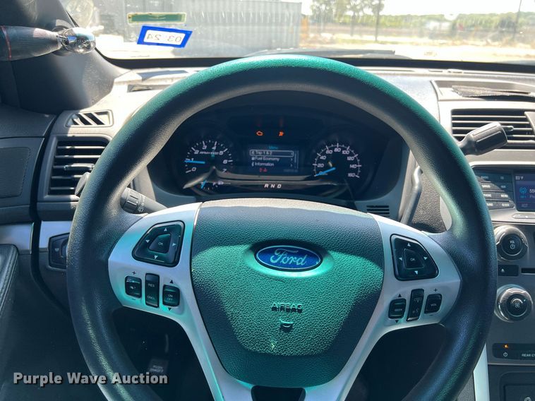 image for item EJ2996 2015 Ford Explorer Police Interceptor SUV