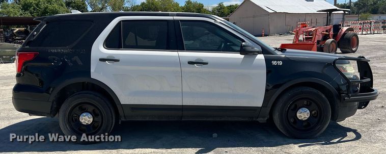 image for item EJ2997 2016 Ford Explorer Police Interceptor SUV