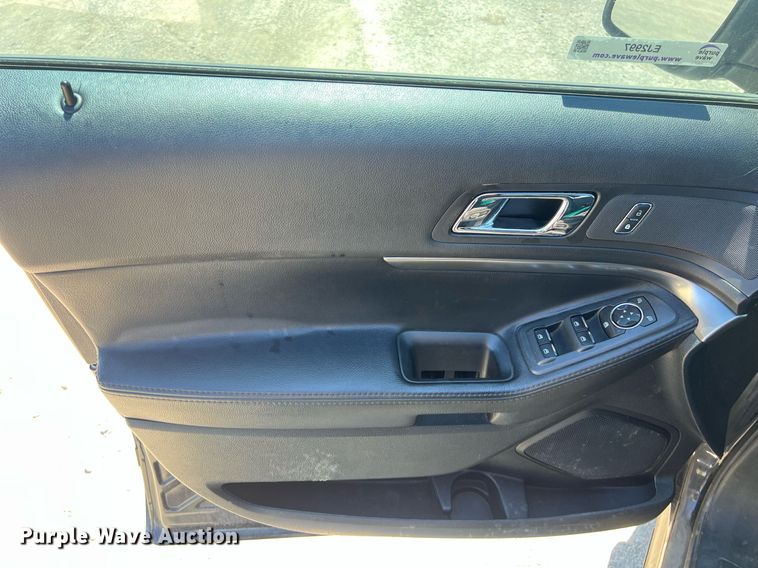 image for item EJ2997 2016 Ford Explorer Police Interceptor SUV