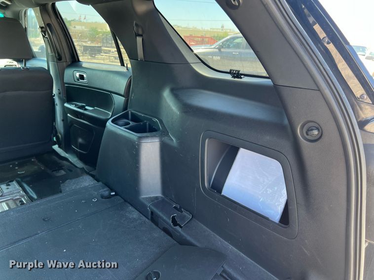 image for item EJ2997 2016 Ford Explorer Police Interceptor SUV