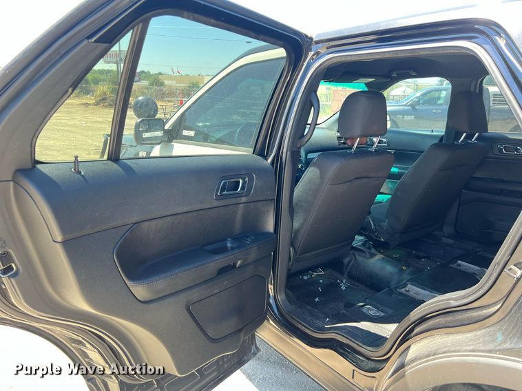 image for item EJ2997 2016 Ford Explorer Police Interceptor SUV