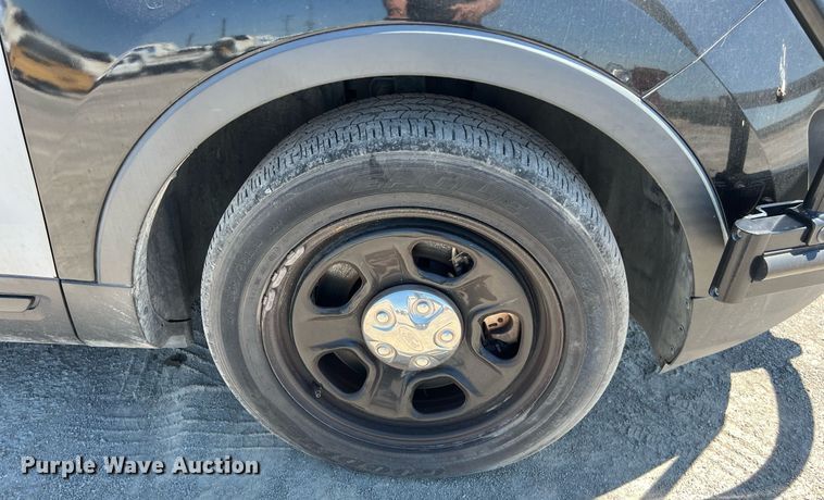 image for item EJ2997 2016 Ford Explorer Police Interceptor SUV