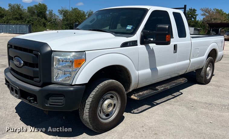 image for item EJ2998 2015 Ford F250 Super Duty XL SuperCab pickup truck