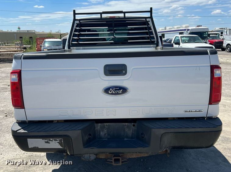 image for item EJ2998 2015 Ford F250 Super Duty XL SuperCab pickup truck